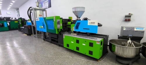 Machine injection de plastique 200 ton