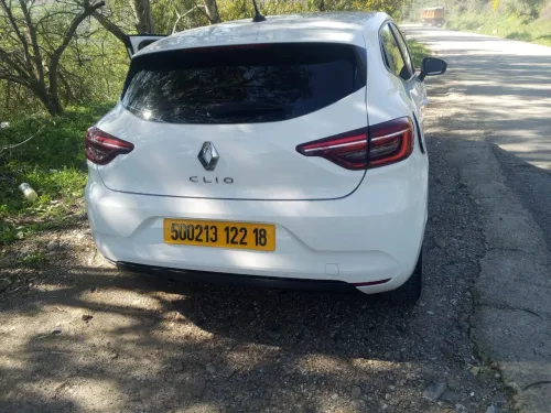 Renault Clio 5 2022 E TECH