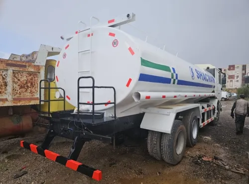 Shacman Camion citerne d'eau 2016