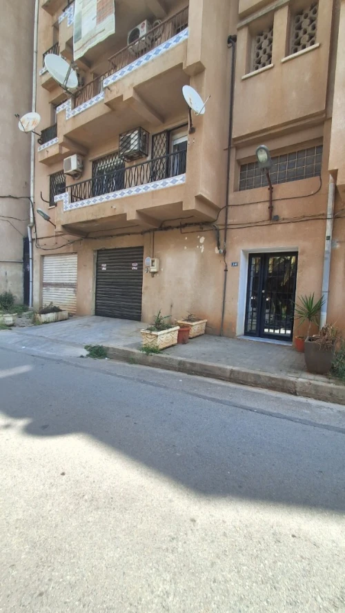 Location Appartement F4 Alger Hydra