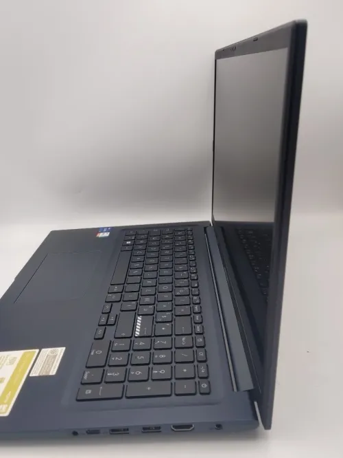 Asus vivobook 17 i7 1255U 16GB DDR4 1Tb SSD NVMe 17.3 FHD Intel Iris Xe