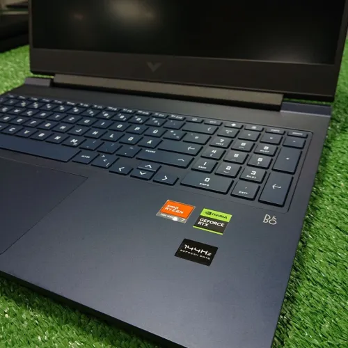 HP VICTUS Gaming (16-s0777Ng) R7 7840H RTX 4070 08GB 16 GBDDR5 1To SSD 15.6 FHD144Hz 