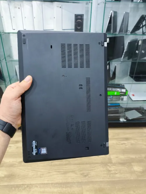 THINKPAD T14 GEN 1 I7 10510U 10 GEN/16G DDR4/512G SSD NVME /14FHD /CAMERA IR+EMPRENTE+CLAVIER RETRO 