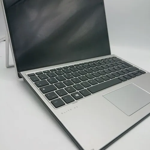 HP Elite x2 G4 i5-8265U 08 Go DDR4 256 Go SSD 12.5" IPS tactile 
