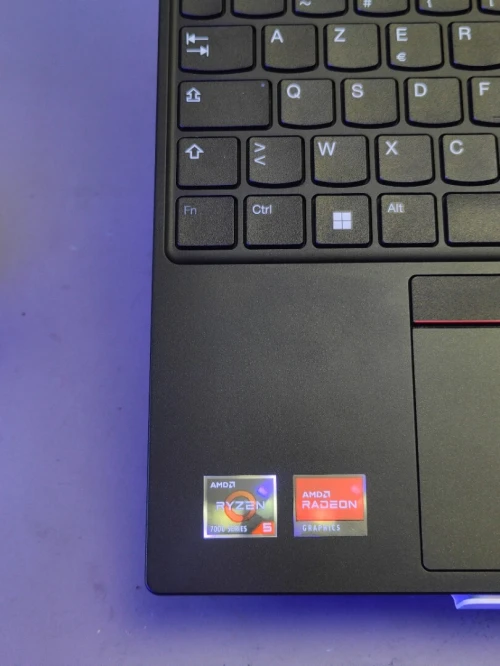 LENOVO THINKPAD E16 GEN 1 RYZEN 5 7530U 16GB RAM 512GB SSD ÉCRAN 16" WUXGA