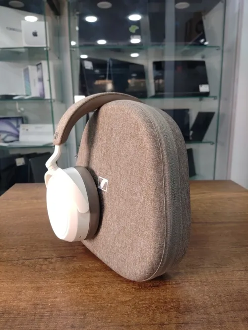 SENNHEISER MOMENTUM 4