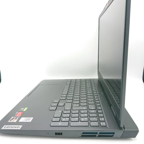 Lenovo IdeaPad Gaming 3 15ARH7 Ryzen 5 6600H  8 GB DDR5  512 GB SSD NVIDIA RTX 3050 15.6" FHD 120hz