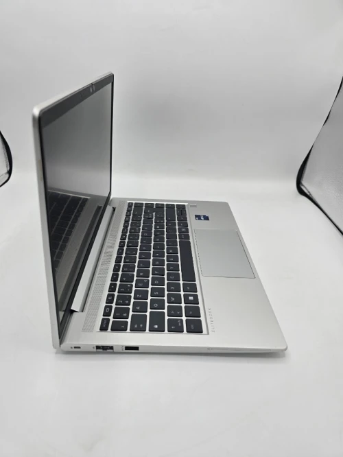 HP ELITEBOOK 640 G9