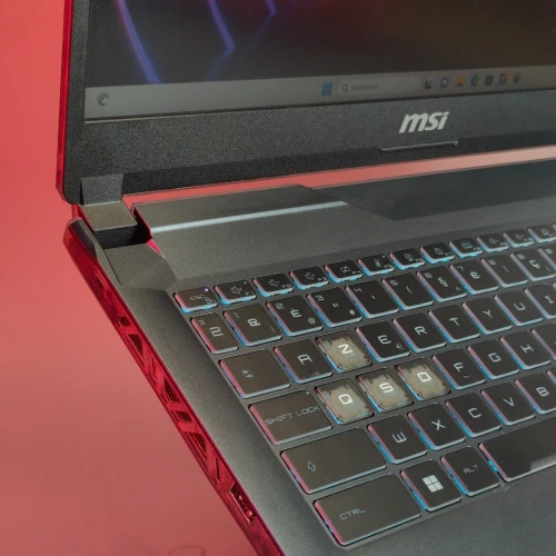 MSI CYBORG 15 A12VF I7-12650H RTX 4060 16gb RAM DDR5 512GB SSD ÉCRAN 15,6" 144hz
