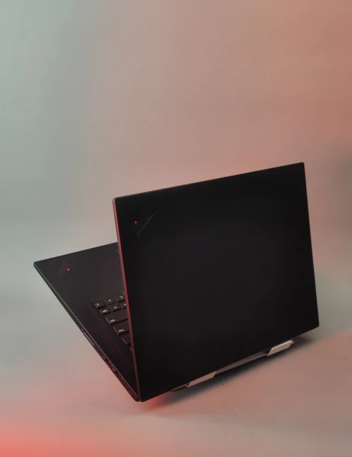 Lenovo Thinkpad P1 gen 4 i7-11850H T1200 16gb RAM 512gb SSD écran WQXGA 16"