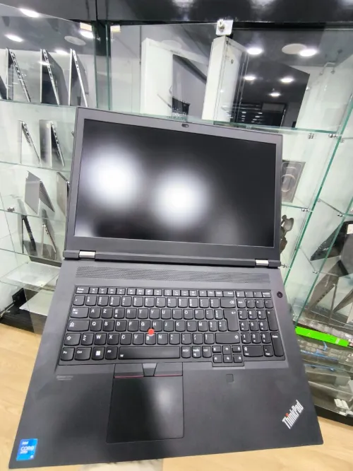 THINKPAD P17 GEN 2 WORKSTION I5 11400H/16G/1T SSD NVME 4.0/NVIDIA QUADRO T1200 4G/17.3 FHD IPS NEUF 