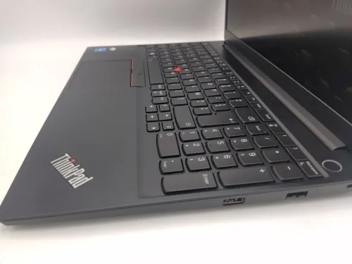 Lenovo Thinkpad E15 Gen 4 i5 1235U 8GB DDR4 256GB SSD NVMe 15.6 FHD Intel Iris Xe