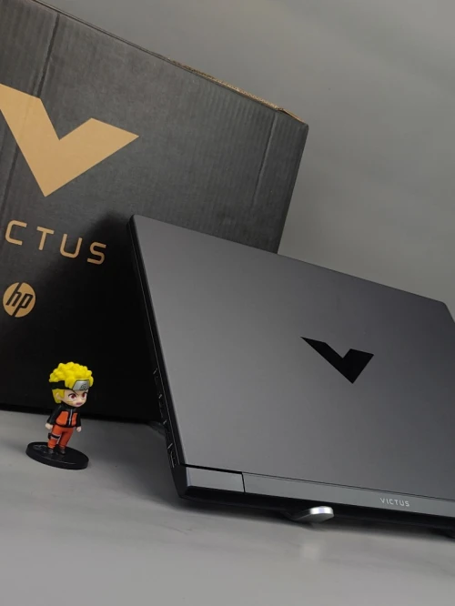 HP VICTUS 15  I5 13420H RTX 3050 16GB DDR4 512 GB SSD ÉCRAN 15,6"