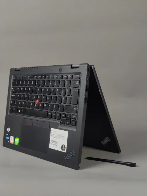 THINKPAD L13 YOGA GEN 3 I5 1245U VPRO 32G DDR4 512G ÉCRAN 13,3" + STYLET INTEL IRIS XE