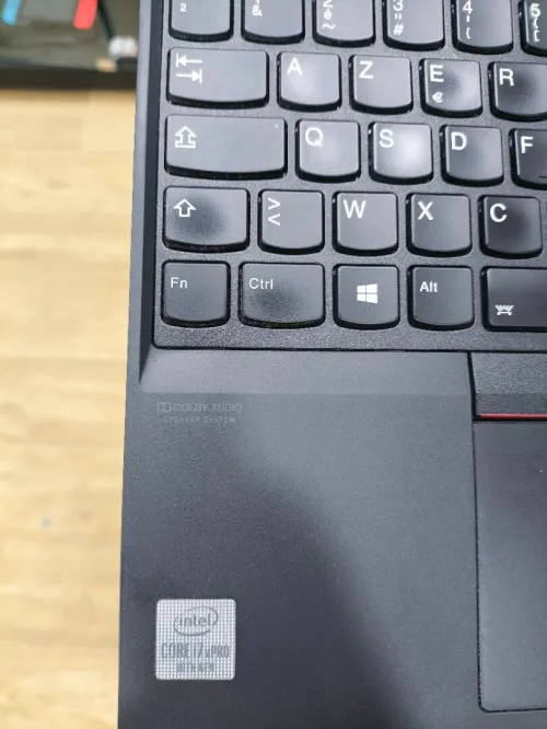 THINKPAD T15S WORKSTATION i7-10610U vPro 10th Generation/16G/512G SSD/NVIDIA QUADRO P520/15.6 FHD