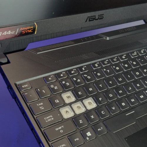 ASUS TUF A15 FX506H I5-11400H RTX 3050 16GB 512GB ÉCRAN 15,6"