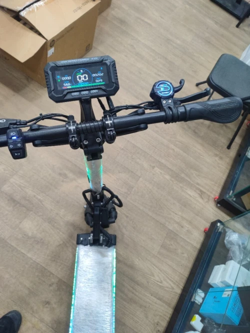 TROTINETTE Dualtron Aminia Long Body NEUF  DOUBLE MOTEUR 2x1450W Ey4 afficheur