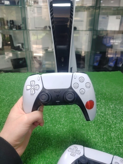 PLAYSTATION 5 PS5 Standard Edition CFI-1016A