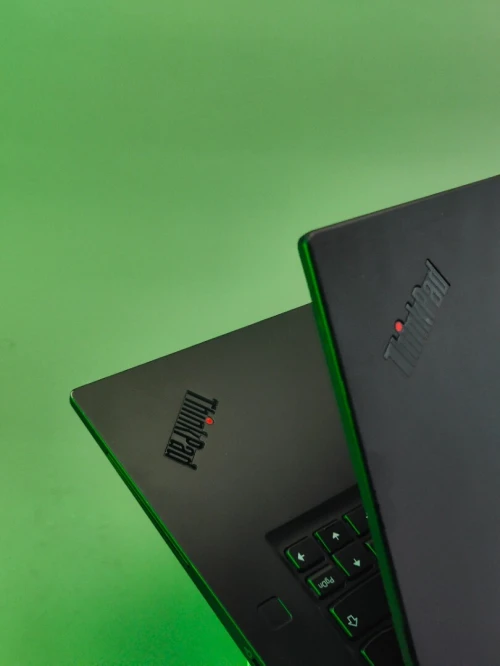 LENOVO THINKPAD X1 EXTRÊME GEN 2 I7-9750H GTX 1650 16GB RAM 512GB SSD ÉCRAN 15,6"