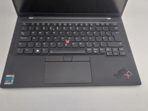  Lenovo Thinkpad X1 Carbon Gen 9 i5 1135G7 vPro 16GB LPDDR4 256Go SSD PCIe 14.0 WUXGA
