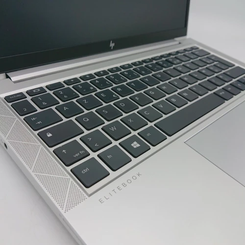 HP Elitebook 835 G8 Ryzen 5 Pro 16 Go ddr4 256 Go SSD 13.3 pouces IPS FHD AMD RADEON GRPHICS VEGA 7