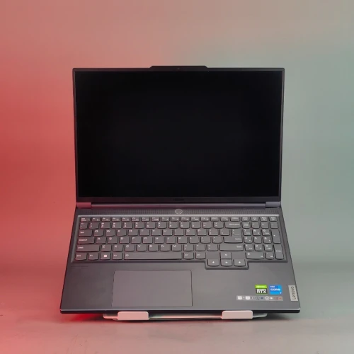 Lenovo legion slim 7 i7-12700H rtx 3050TI  16gb ddr5 512GB SSD 16" WQXGA