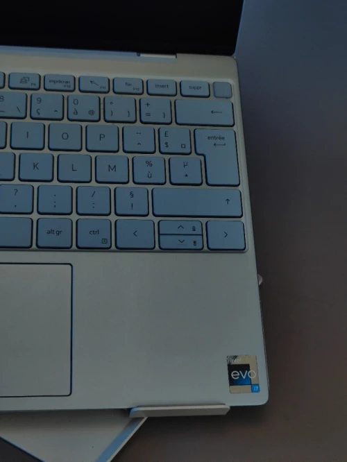 Dell xps 13 9315 i7-1250u 16gb LPDDRX5 512gb SSD écran 13,4" wuxga