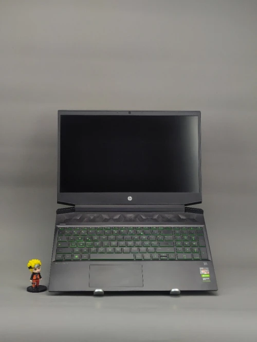 HP PAVILION  RYZEN 5 3550H GTX 1050 8GB 1tb HDD + 128 Gb SSD   écran 15,6"
