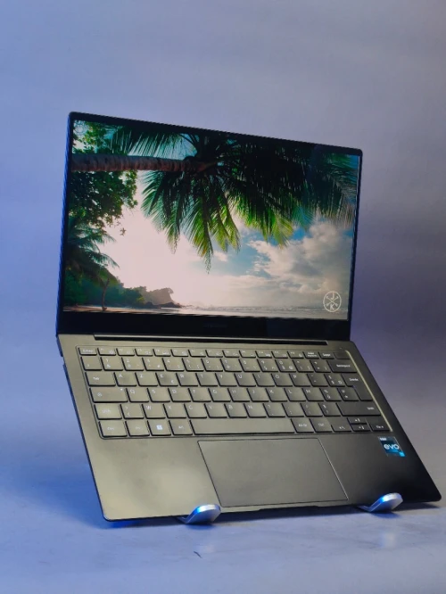 SAMSUNG GALAXY BOOK PRO 2 I7- 1260P 16GB RAM LPDDRX5 512GB RAM SSD ÉCRAN 13,3" AMOLED
