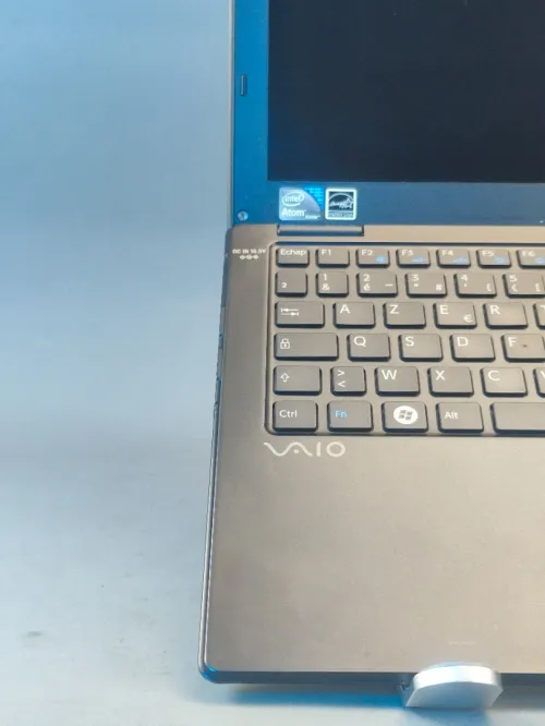 SONY VAIO INTEL ATOM Z550 2GB RAM SSD 256GB ÉCRAN 11.1"