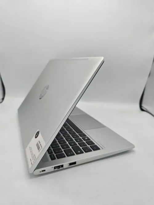 HP ProBook 440 G8 