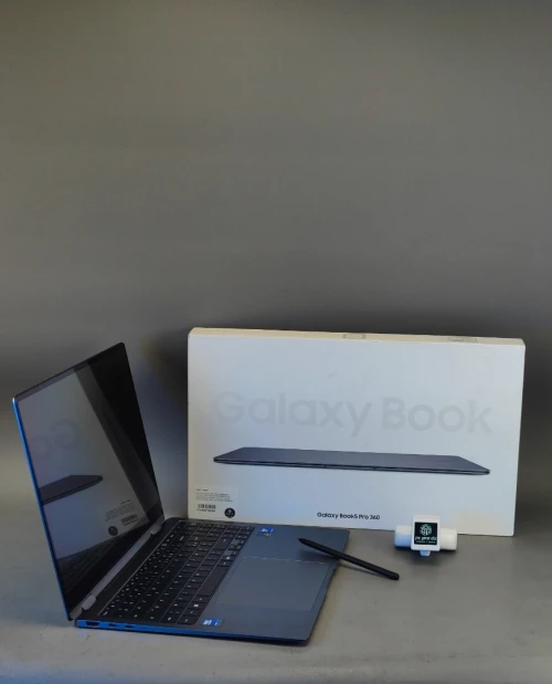 SAMSUNG GALAXY BOOK 5 PRO 360 ULTRA 7 256V INTEL ARC 140V  16GB LPDDRX5 512GB SSD ÉCRAN 16 QHD+