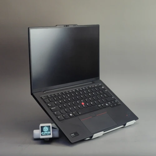 Lenovo Thinkpad X1 carbon gen 12 ultra 5 125u 16gb LPDDRX5 512gb SSD ÉCRAN 14" wuxga