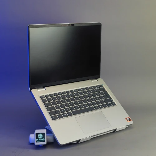 Dell pro 14 Ryzen 5 ai 340 16gb RAM DDR5 512gb SSD ecran 14" wuxga