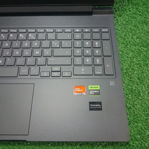 HP VICTUS Gaming (16-s0025nf) Ryzen 5 7640HS 16gb 512 ssd 15.6 FULLHD  NVIDIA RTX 4060 