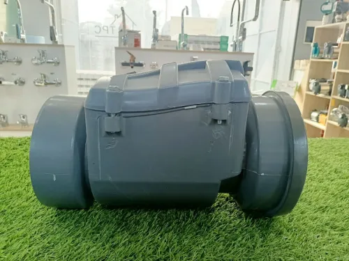 clapet anti-retour PVC d'eau usée