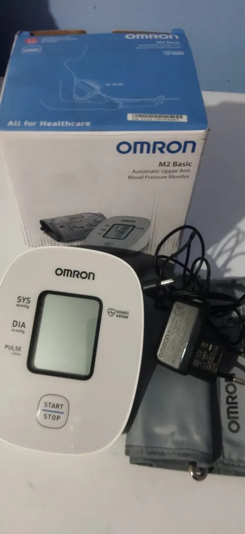 Omron m2 basic avec chargeur d'origine