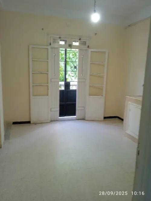 Location Appartement Niveau de villa F2 Alger Souidania