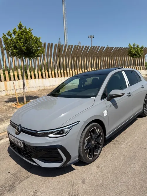 Volkswagen Golf 8 2025 R-Line