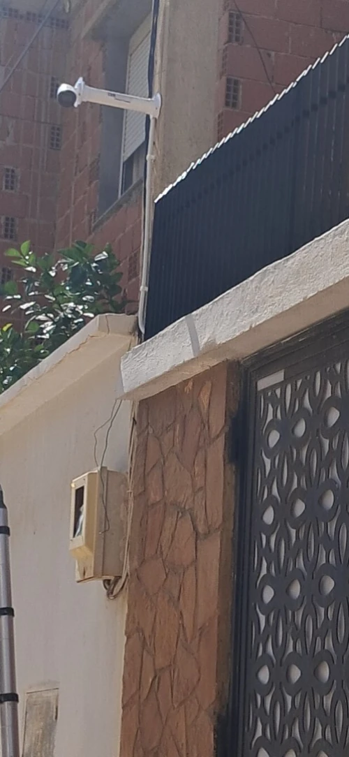Installation caméra de surveillance et Interphone et visiophone sur Alger