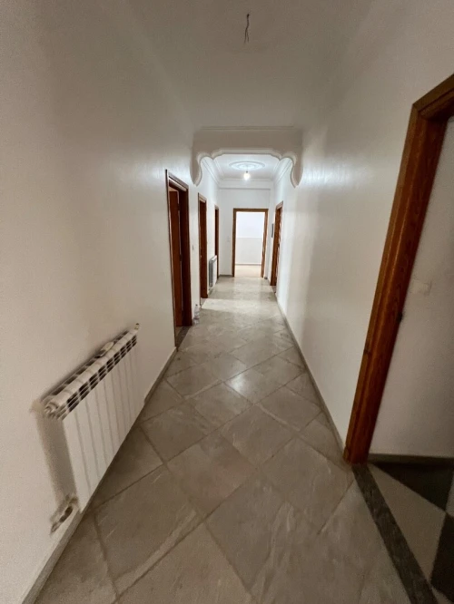 Location Appartement Niveau de villa F4 Alger Draria