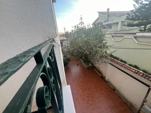 Location Appartement Niveau de villa F5 Alger Draria