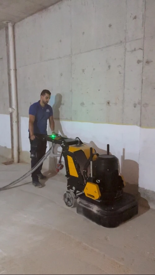 Ponçage et rabotage des sols en béton 