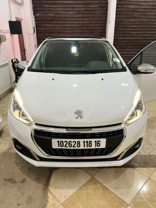 Peugeot 208 2018 Allure Facelift