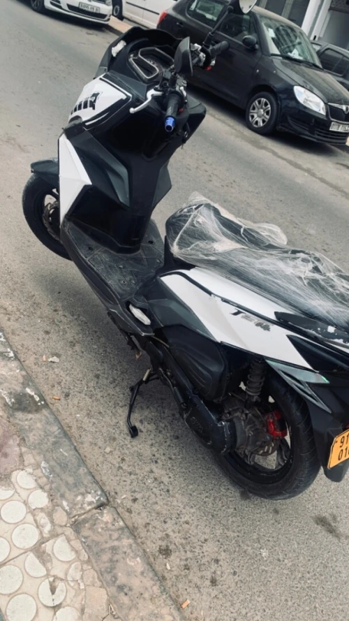 Sym Jet 14 2018