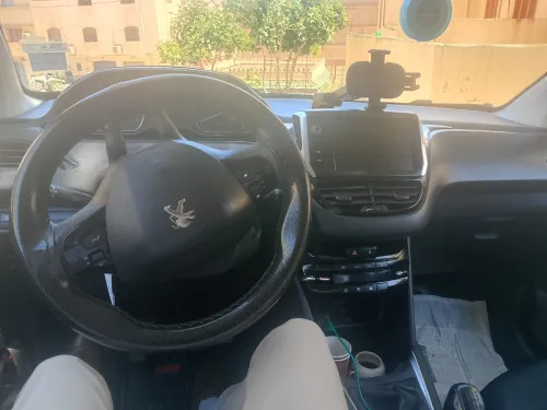 Renault 208 hdi 2019 Allure sans toie