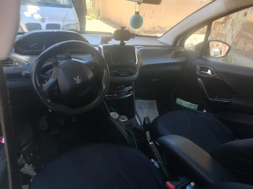 Renault 208 hdi 2019 Allure sans toie