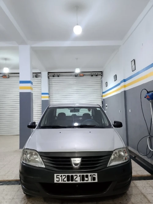 Dacia Logan 2009 La base