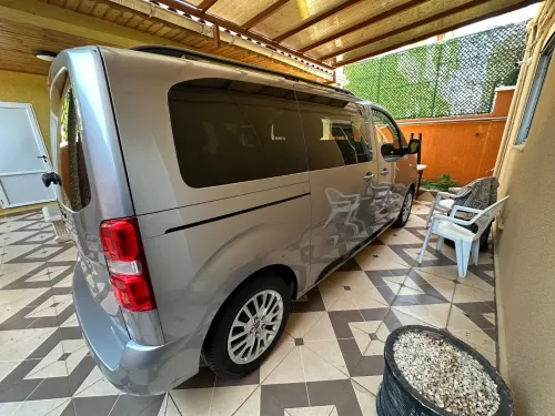 Peugeot Expert 2025 Combi