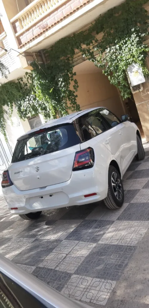 Suzuki Swift 2025 0557170437